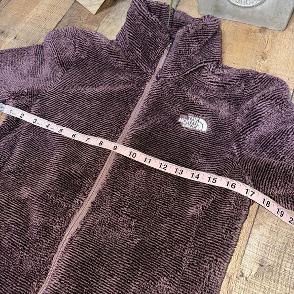 The North Face Mauve Women's small Osito Full Zip Fleece Jacket Fuzzy Cozy Warm - Picture 4 of 13